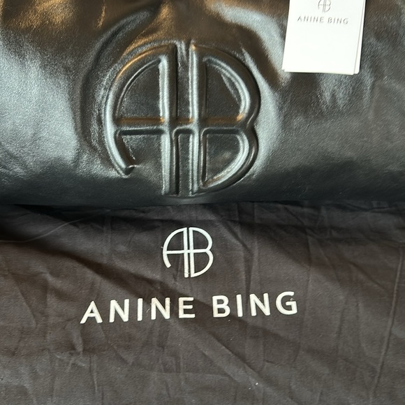 Anine Bing Kate tote in black. New with dust bag. - Picture 15 of 16